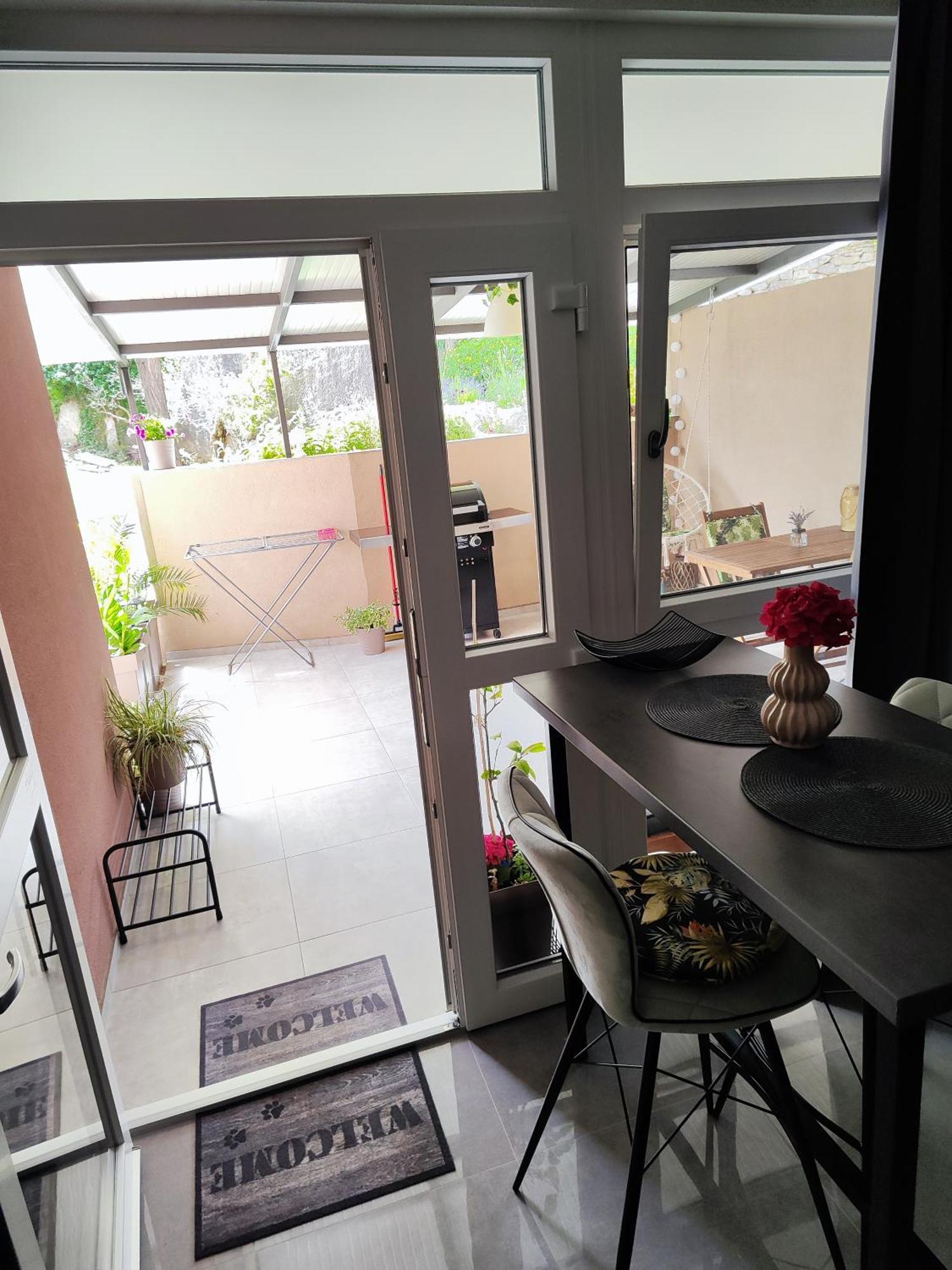 Cave With Free Parking Apartment Pula Exterior photo